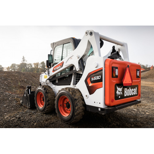 Аренда мини-погрузчика Bobcat S530 с ковшом
