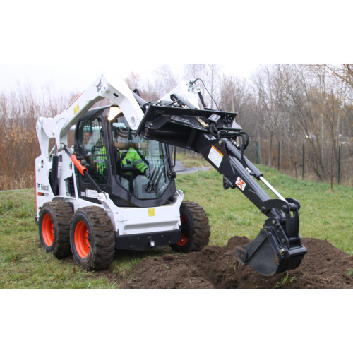 Аренда мини-экскаватора Bobcat S530 с землеройным ковшом в Саратове